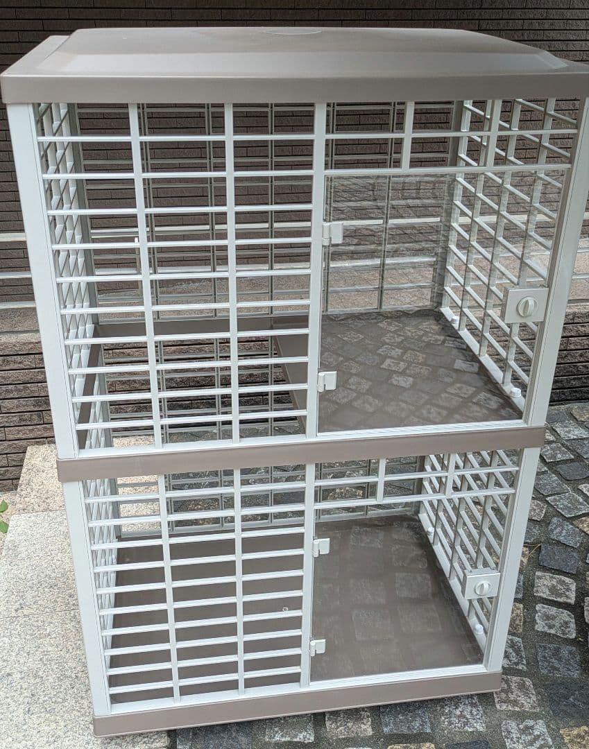 美品 早い物勝ち中古プラスチックキャットケージ 二段式