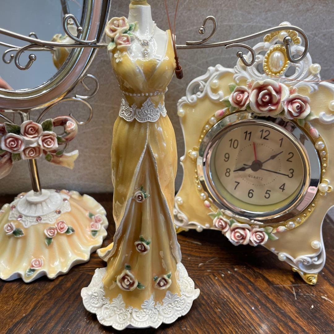 ゴージャス　インテリア　3点セット　アンティーク　ミラー　置き時計　デイジー