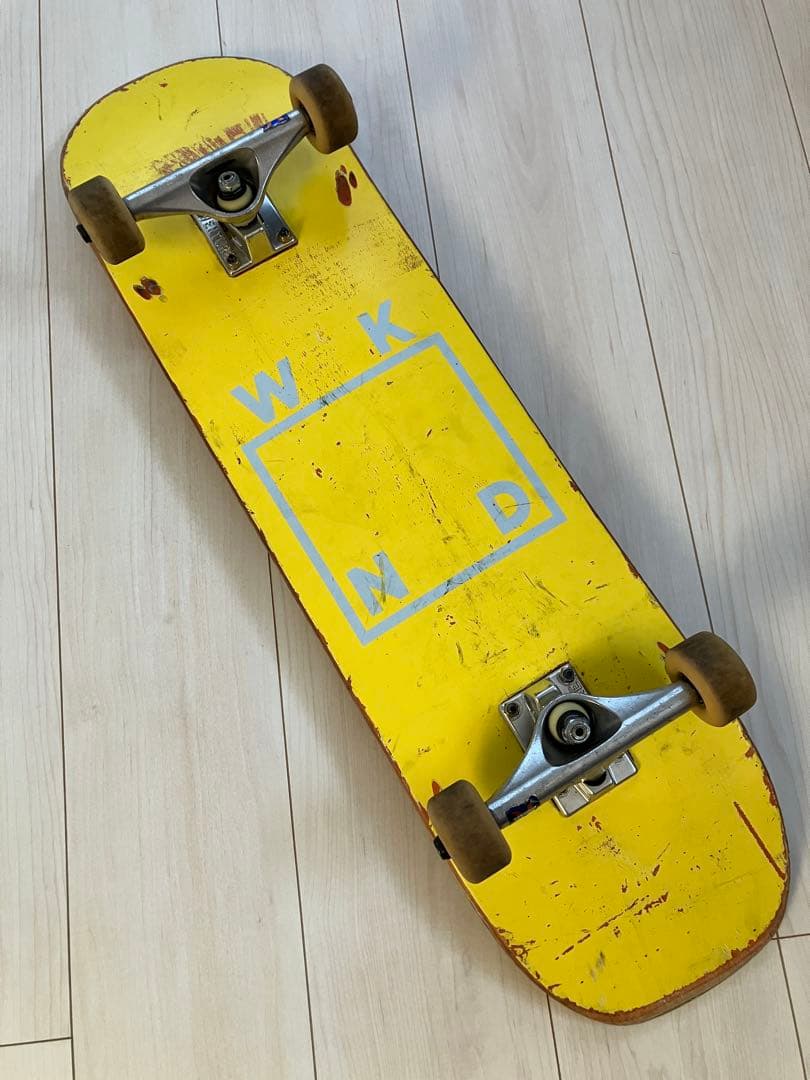wknd スケボー　スケートボード　コンプリート　おまけ付き