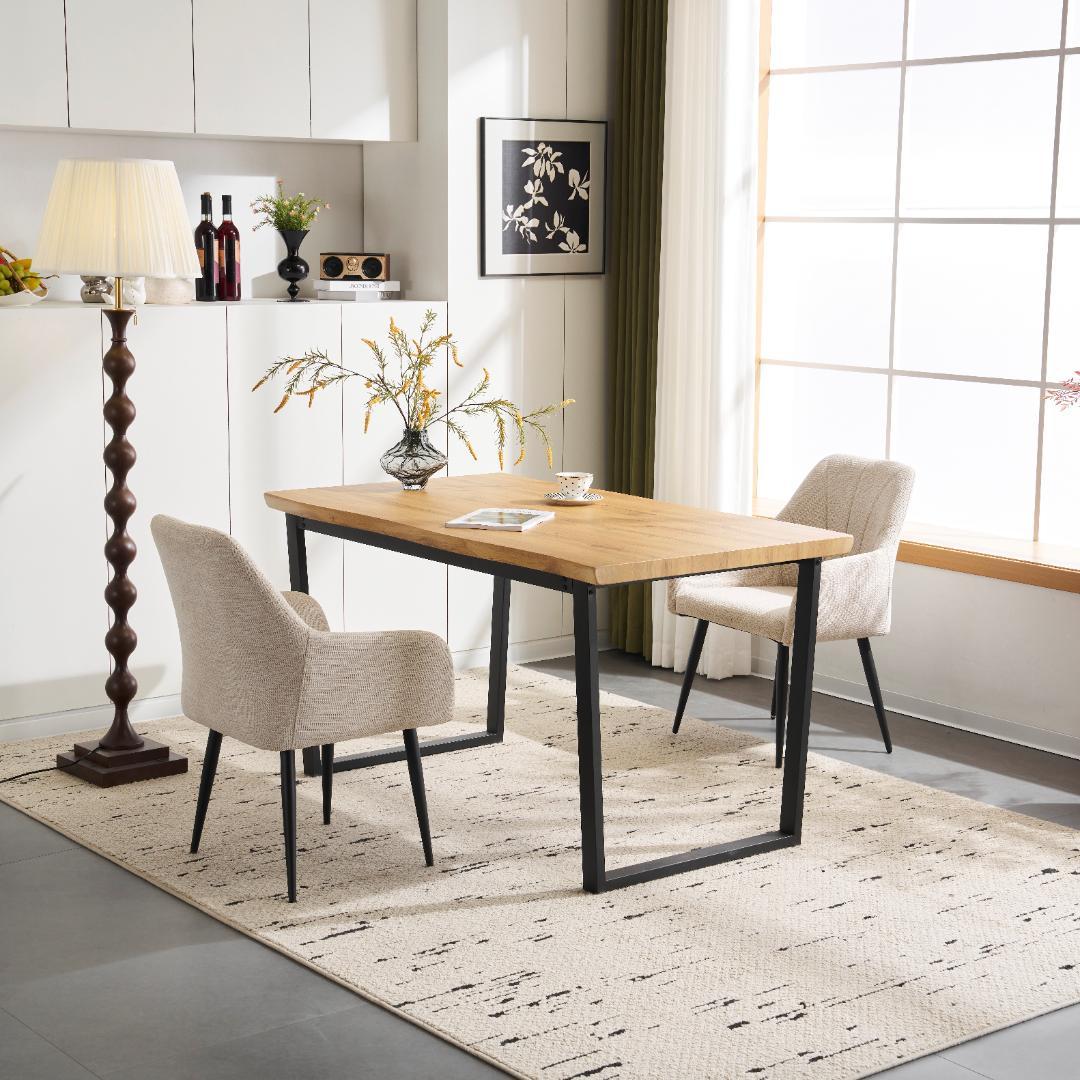 超人気！4人用ダイニングテーブル 食卓 ソリッド ハイエンド　NATURAL