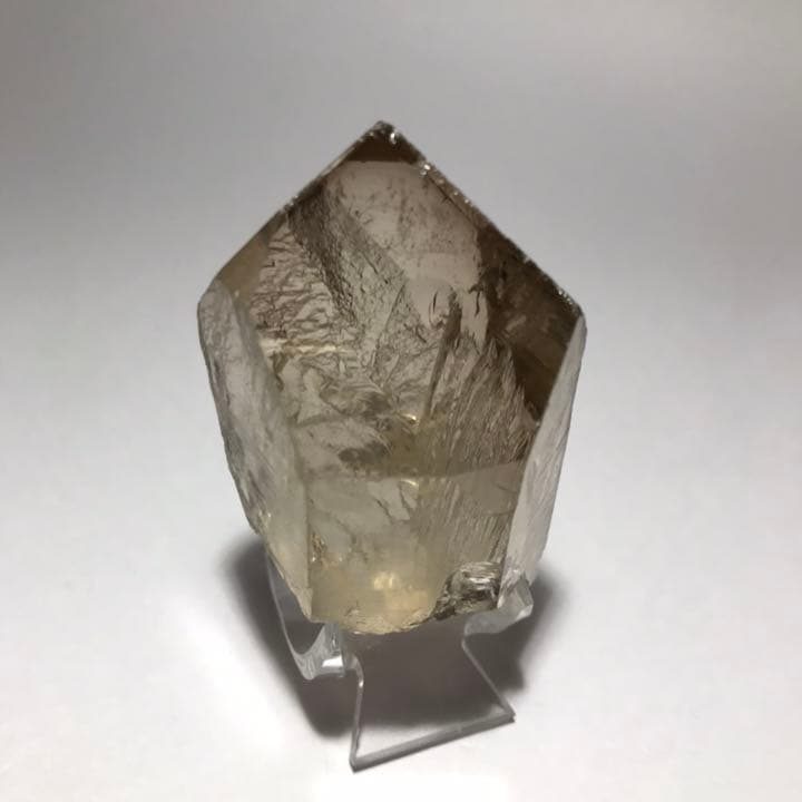 水晶ポイント・ガウリシャンカールスモーキー水晶　84ｇ