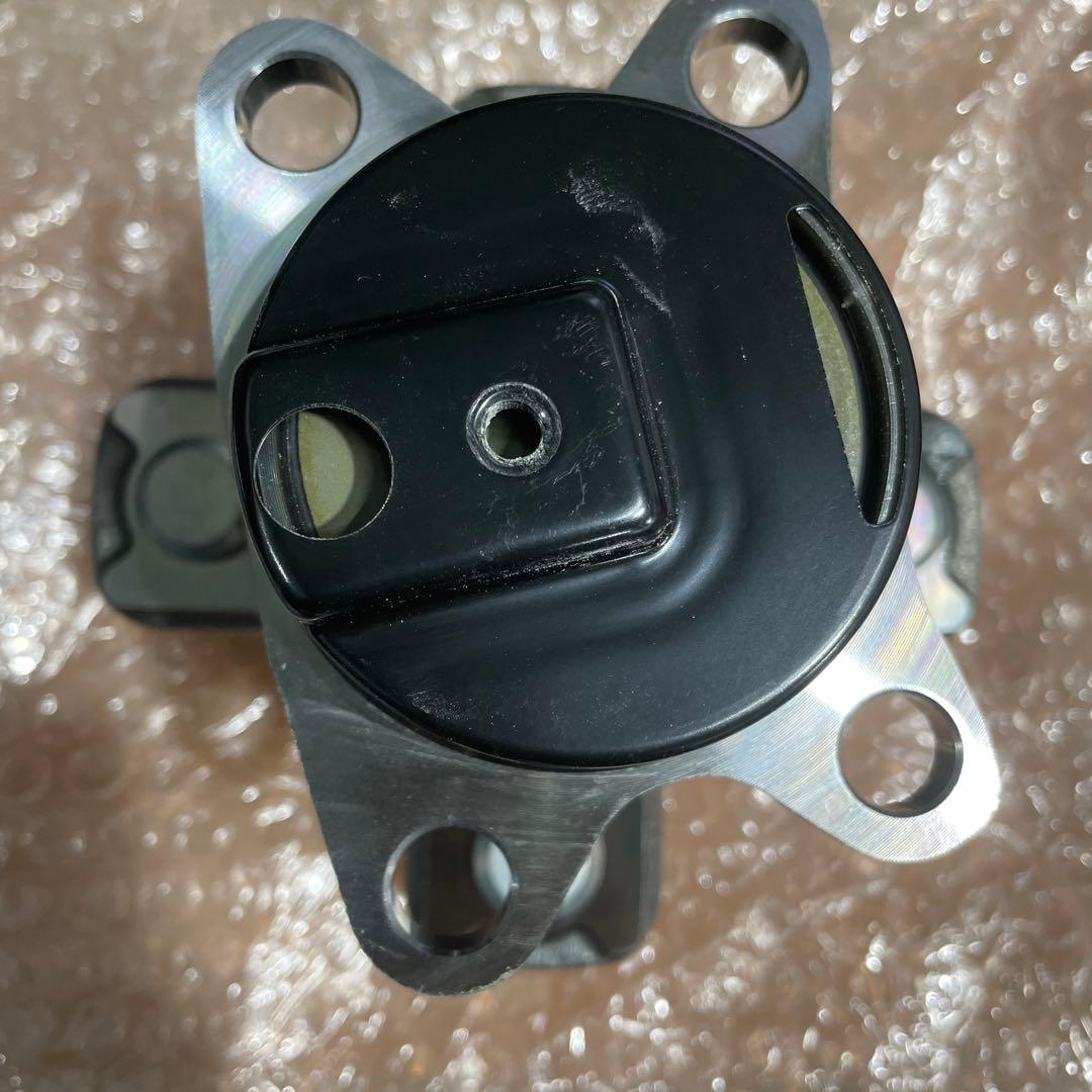 HONDA N-BOX 純正リヤハブベアリングユニット