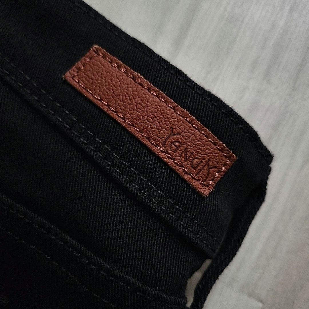 YANUK ヤヌーク RUTH ブラックデニム スリムテーパード ストレッチ