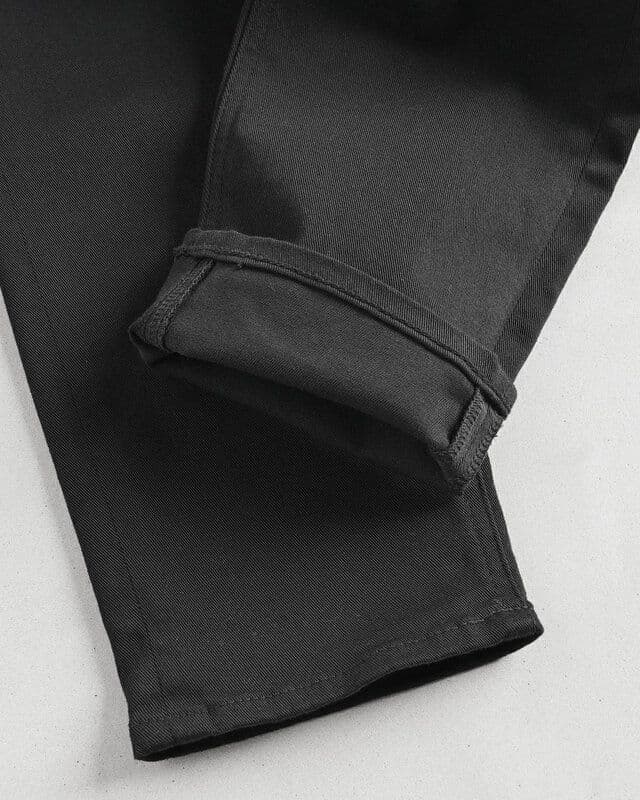 YANUK ヤヌーク RUTH ブラックデニム スリムテーパード ストレッチ