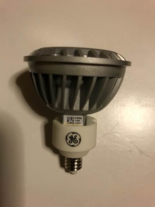 ＬＥＤハロゲンスポットタイプ  新品  大特価