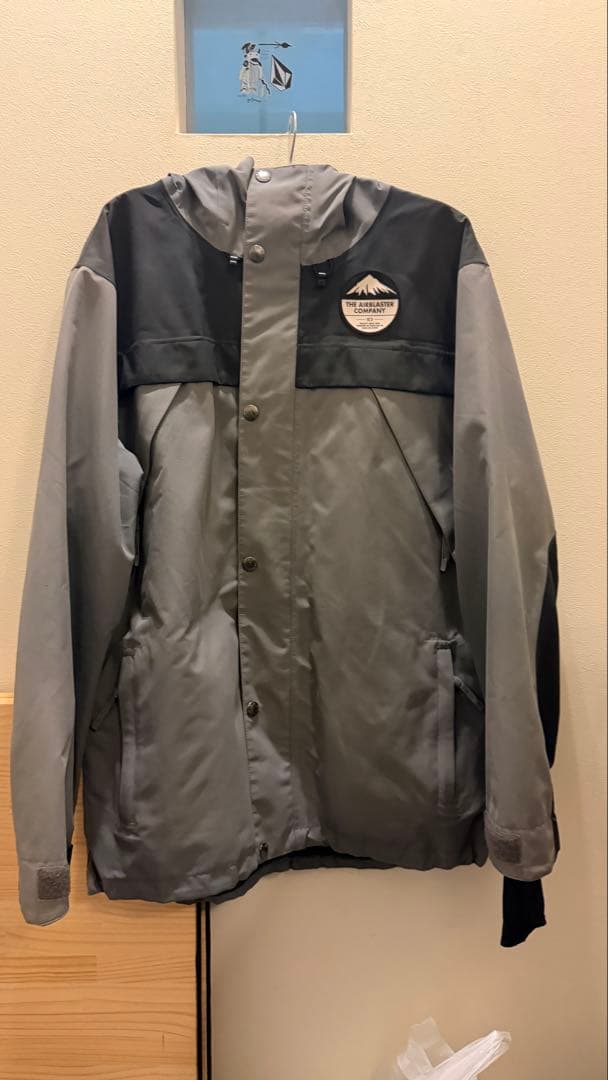 AIRBLASTER GUIDE SHELL JACKET Mサイズ