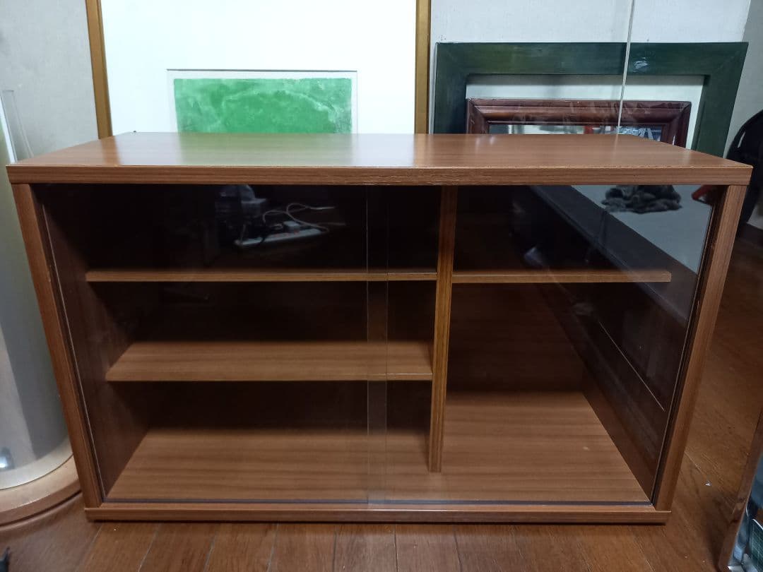 ナチュラル　モダン　木製　硝子扉　ウッド　ディスプレイ　キャビネット　壁掛け金具