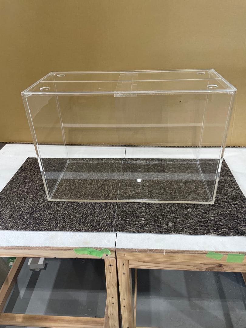 アクリル水槽オール5mmクリア。