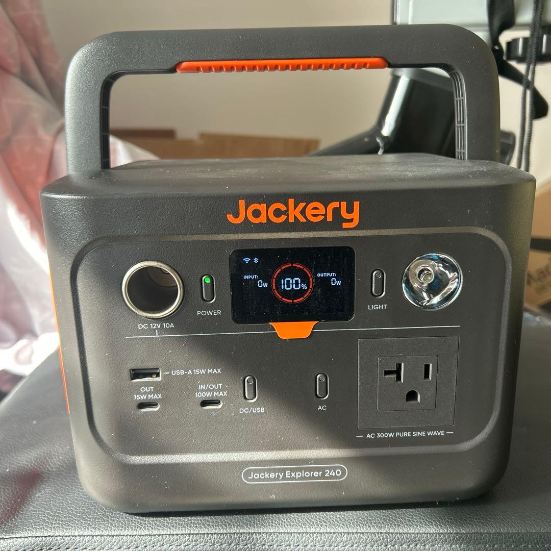 【美品】Jackery ポータブル電源240 240Wh/200W