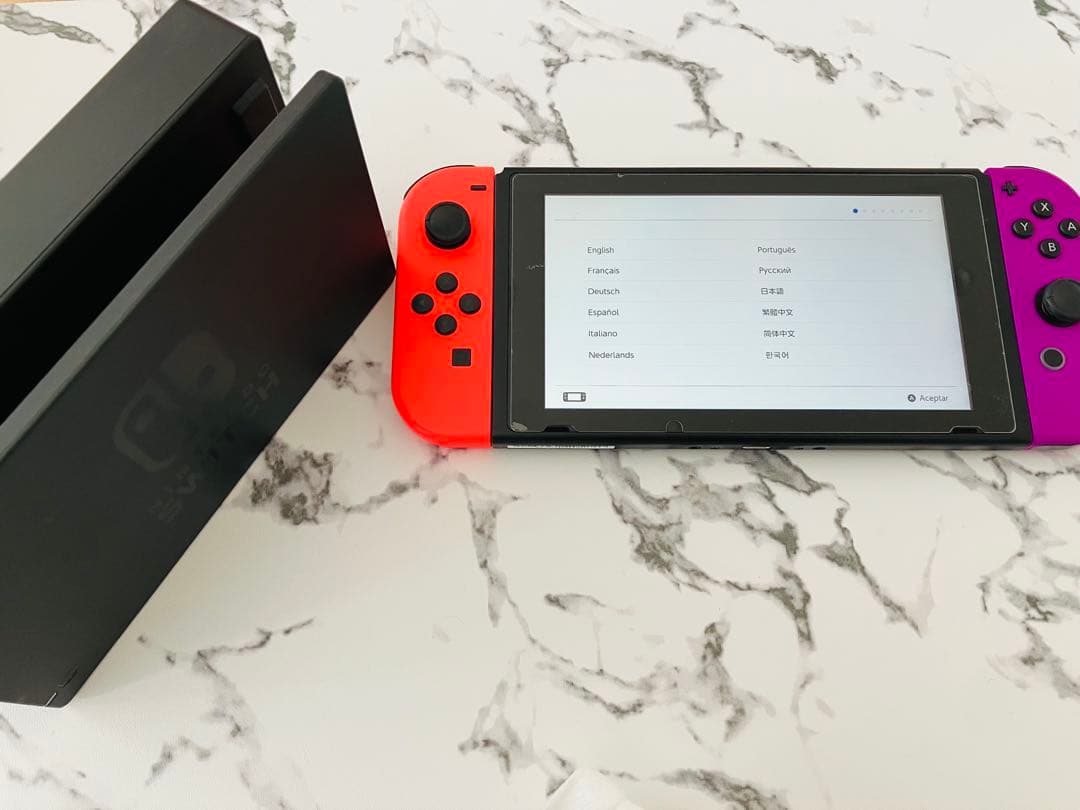 【お値下げ】任天堂Switch 本体