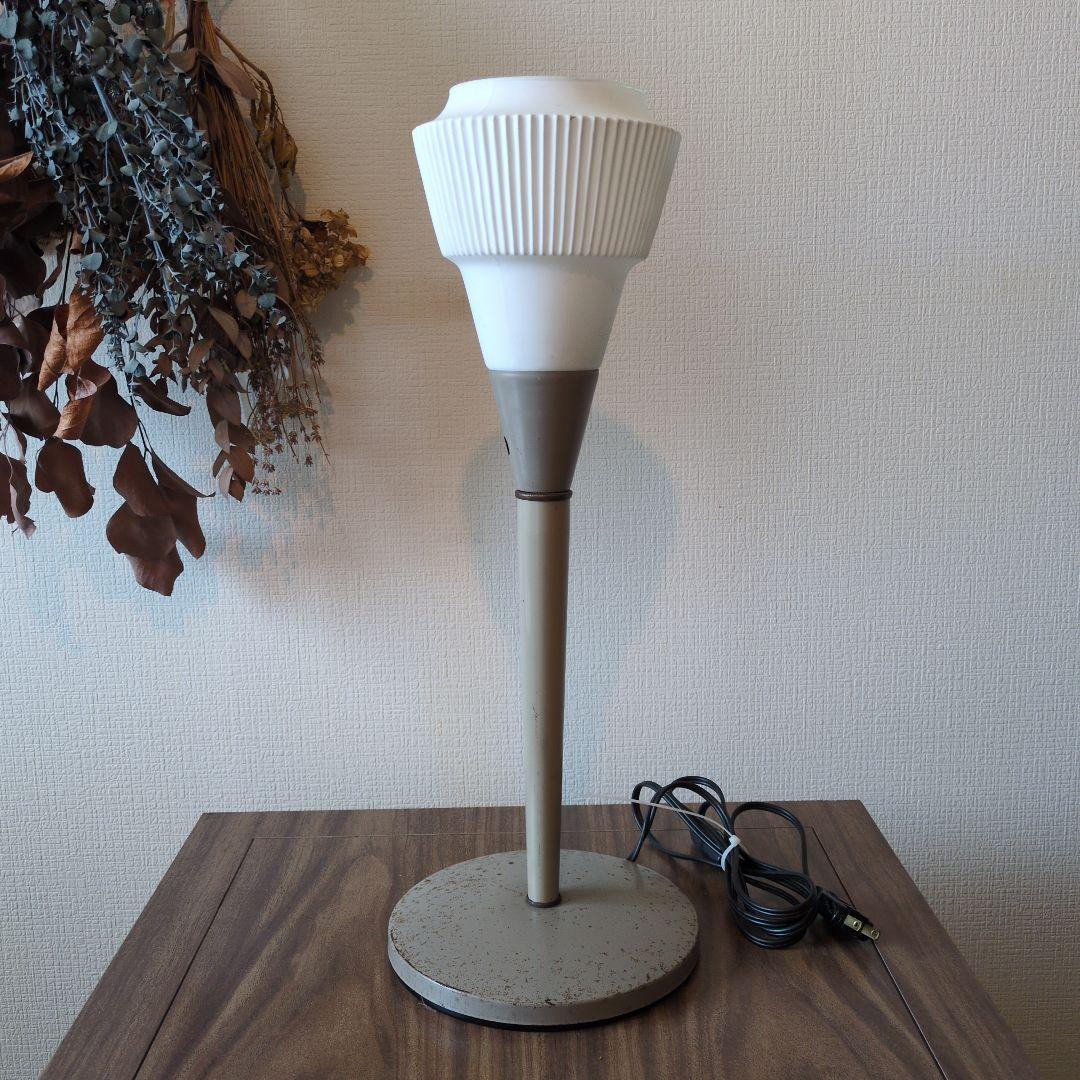 ヴィンテージ アンティーク ポータブルランプ ミルクガラス アメリカ USA