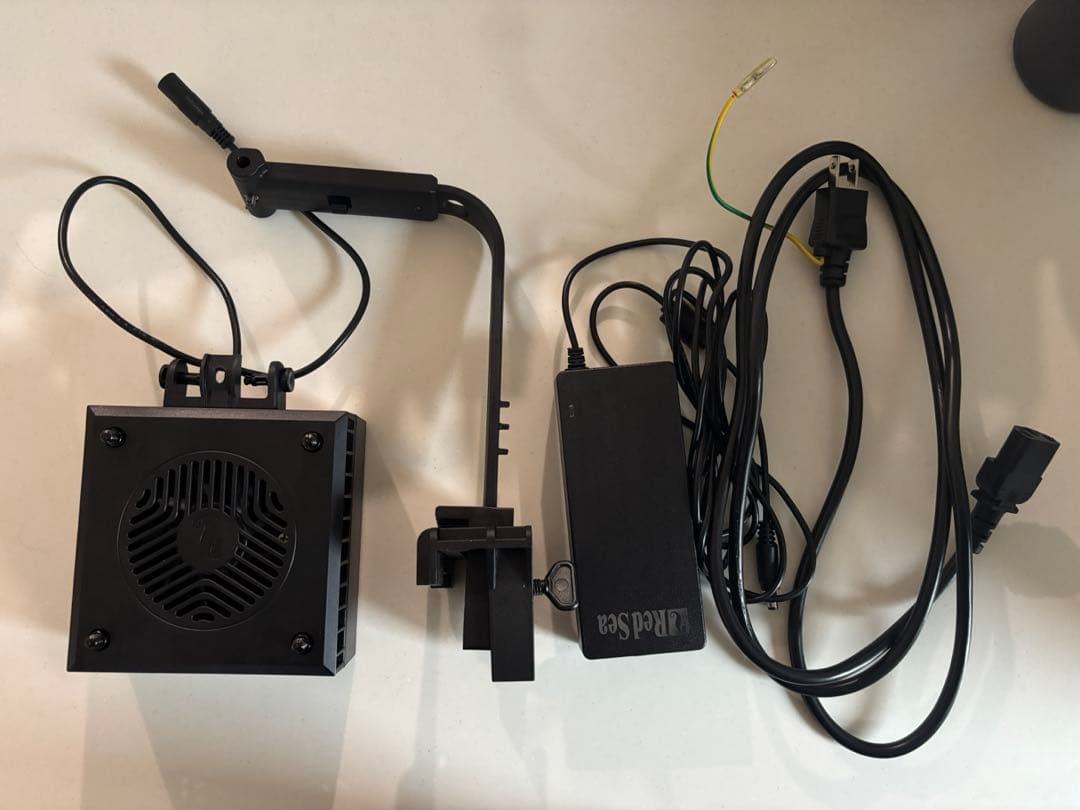 h*o様 Red Sea reefled50 本体+マウンティングアーム