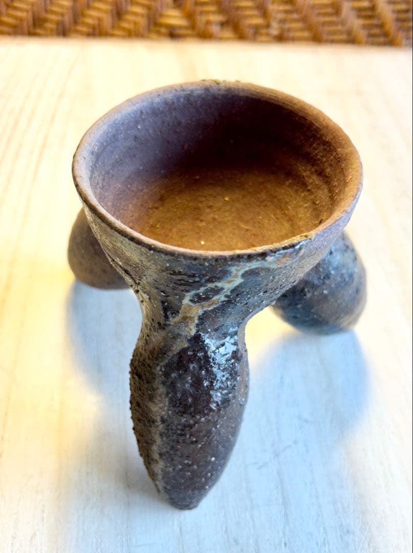 3本足の陶器　ヴィンテージ