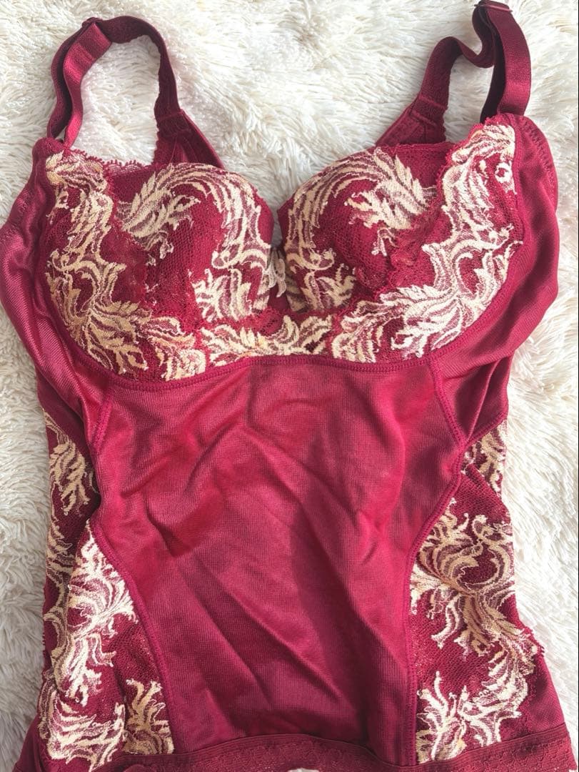 未使用✨カーヴィシャス限定色✨ロングブラジャー &ショートガードル