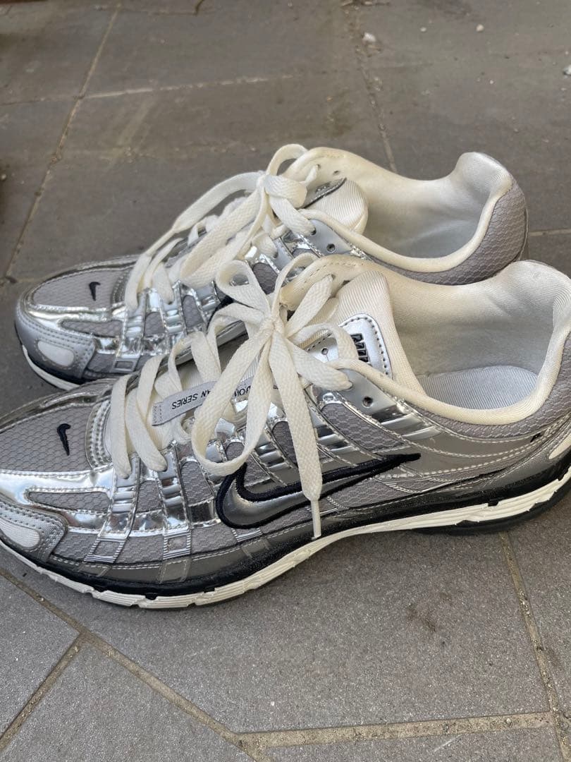 S*U様 Nike P-6000 シルバー スニーカー