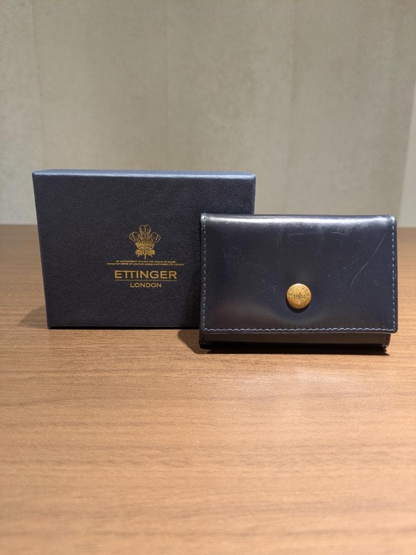 エッティンガー　ケース