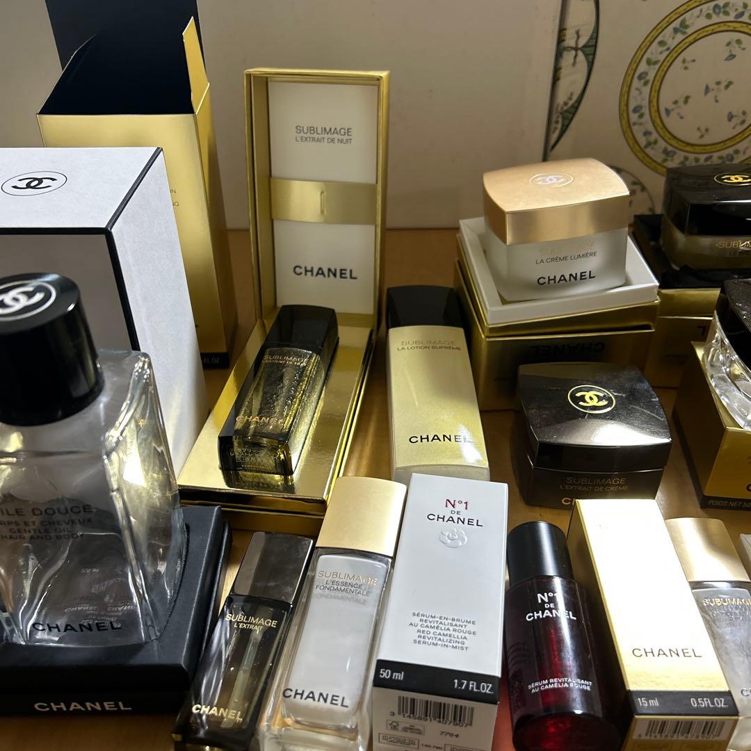 Tinsdarosです！！CHANELサブリマージュ空き容器