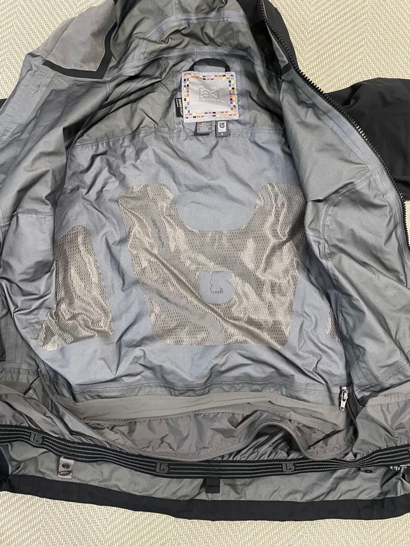 美品 スノボー BURTON ブラック ウェア スキー