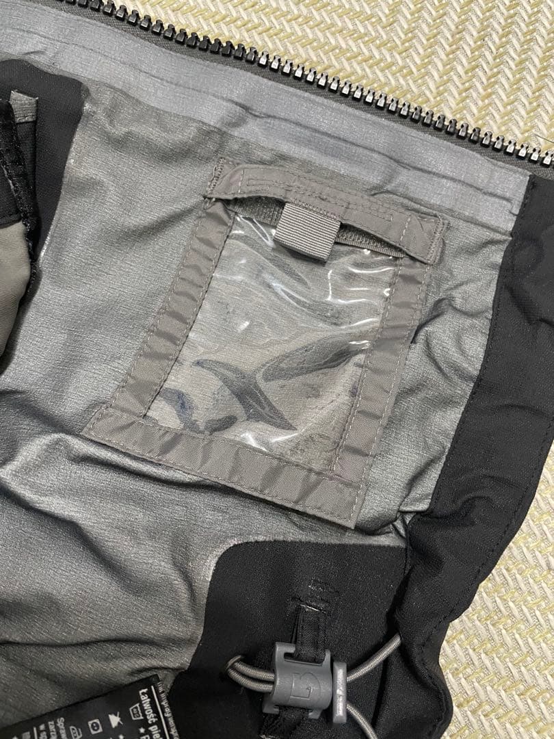 美品 スノボー BURTON ブラック ウェア スキー