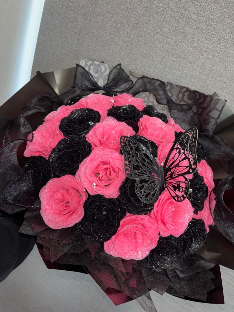 ブラックピンク グリッターローズブーケ