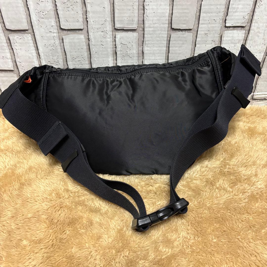 廃盤品 未使用級 ポーター タンカー ボディーバッグ ウエストポーチ ブラック