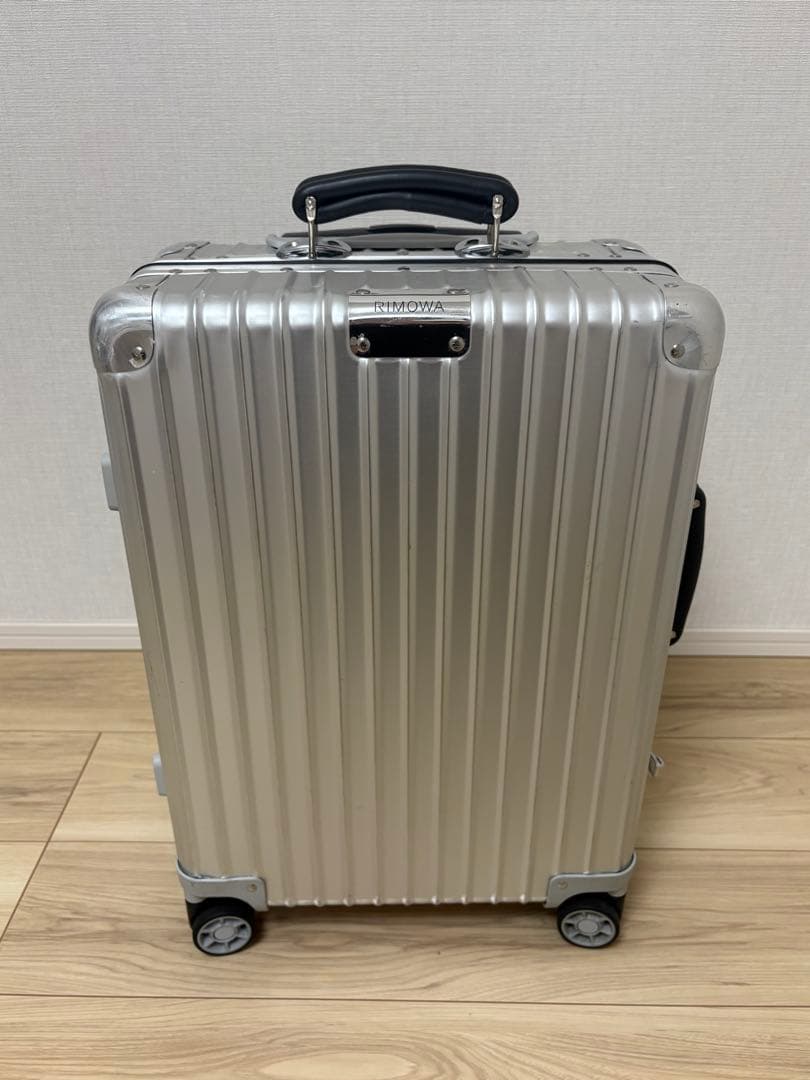 リモワ クラシック キャビン シルバー