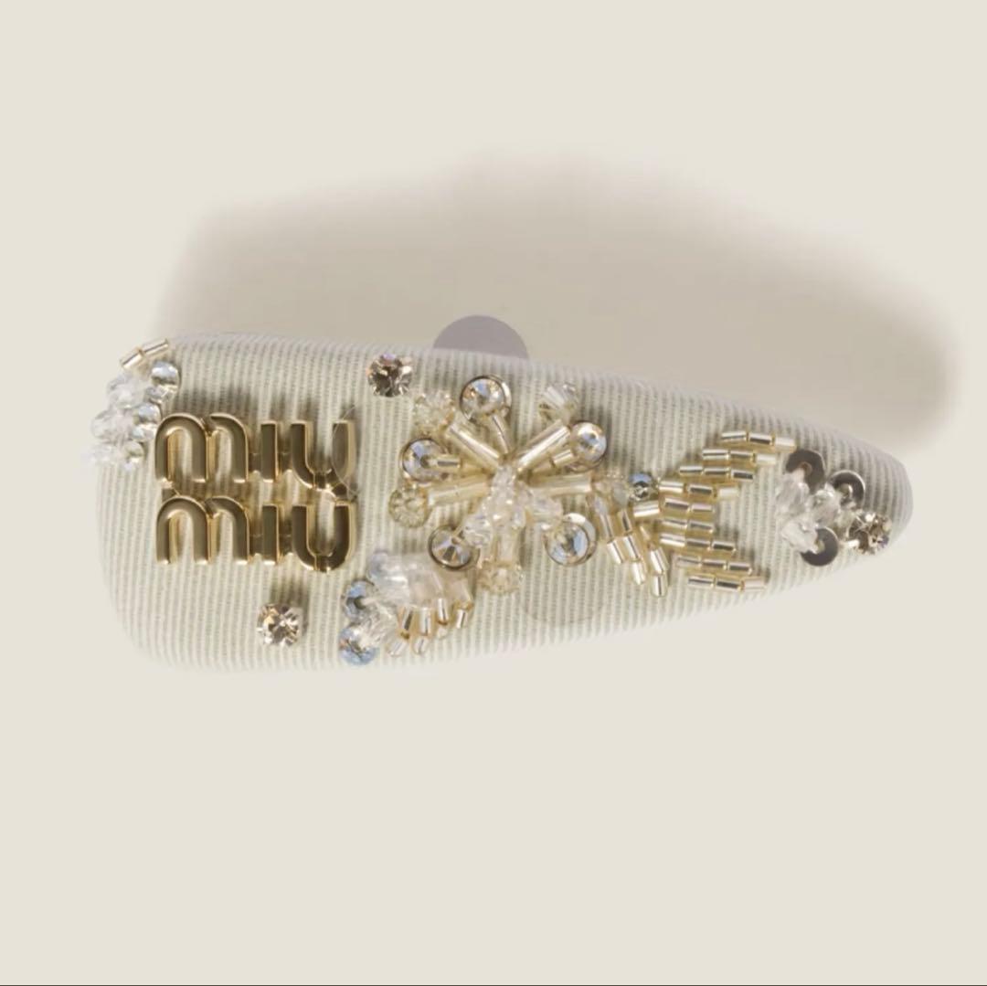 MIUMIU ミュウミュウ ヘアピン エンブロイダリー ギャバジン ヘアクリップ