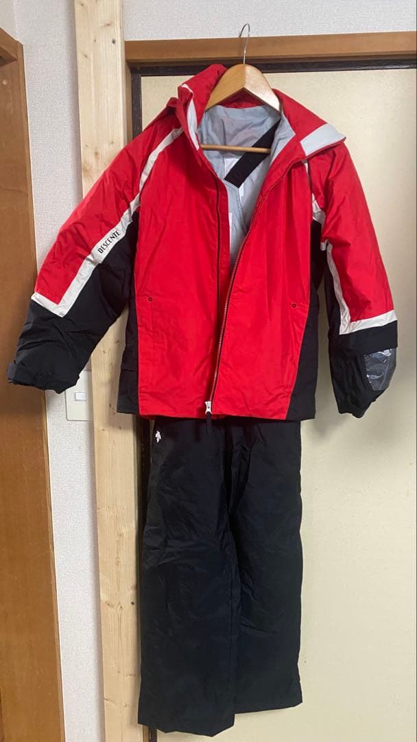 デサント　スキーウェア 160cm上下セット