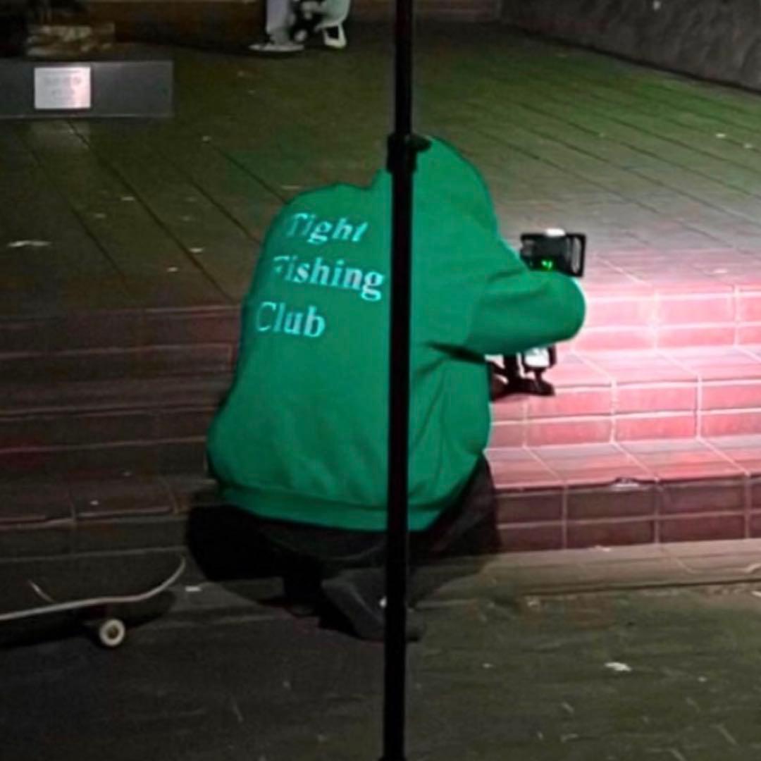 tightbooth chaos fishing club パーカー　緑　L