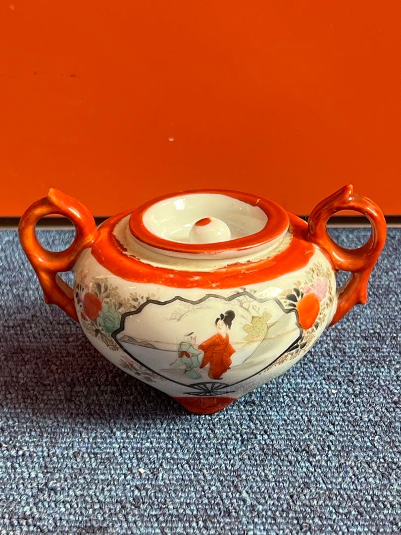 1381 明治期　九谷焼　赤絵人物風景図　シュガーポット　時代物