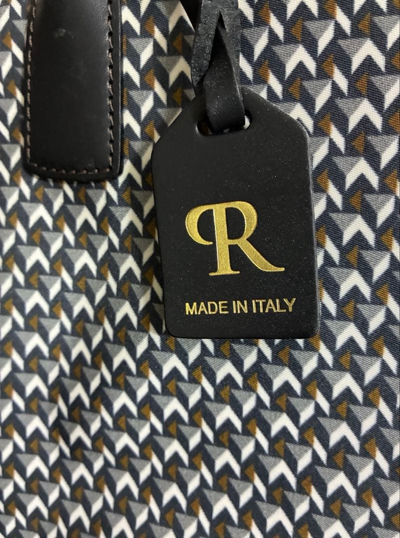 新品・未使用　ロベルタピエリ　新品　トートバッグ　レディース　バック　人気