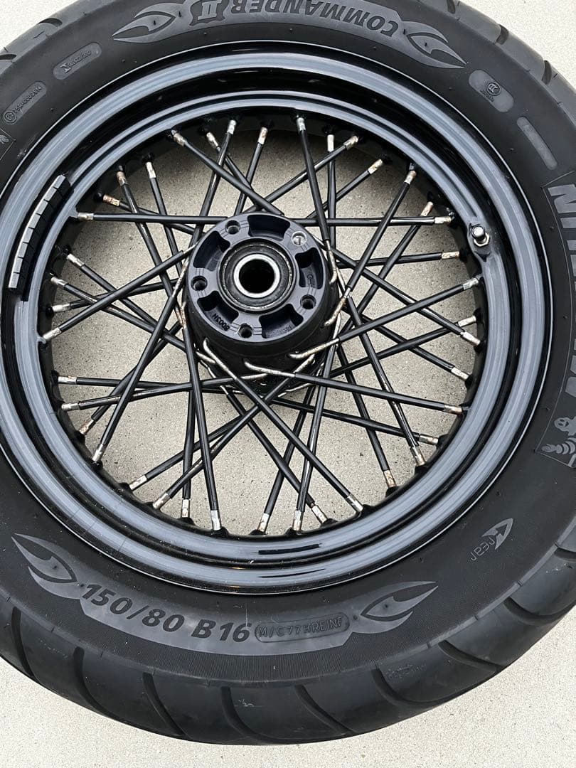 スポーツスター　リヤスポークホイール