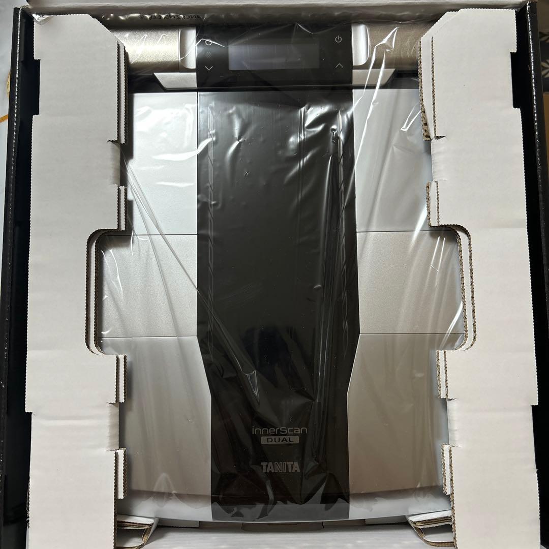 【タニタ】世界初　高精密度測定　左右部位別体組成計　インナースキャンデュアル