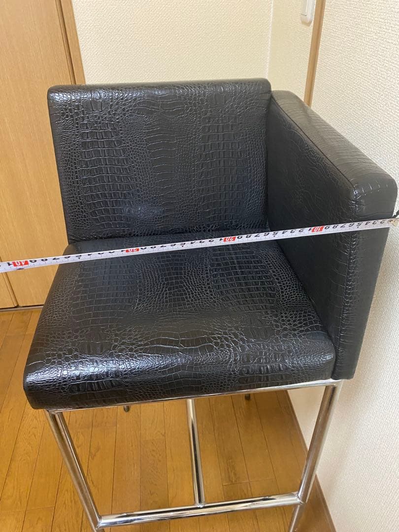 カウンターチェアー