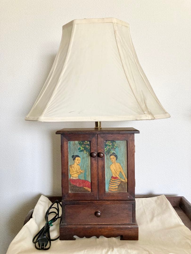 最終価格　未使用　アジアンエスニック素敵♪タイ工芸キャビネット付テーブルランプ