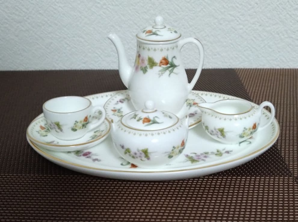 ウェッジウッド・ミラベル ミニチュアセット