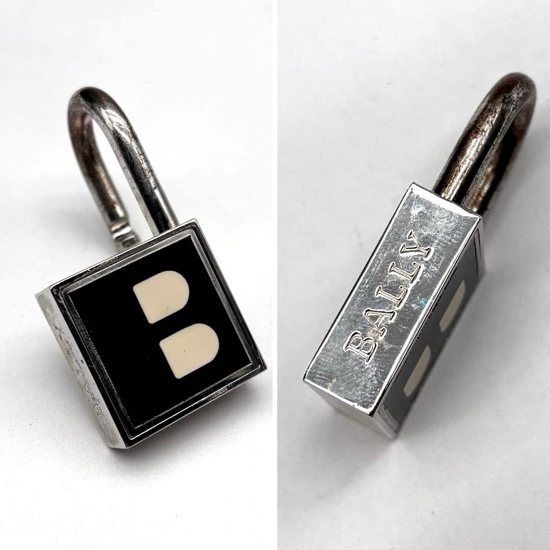 ✨良品✨バリー　メッセンジャーバッグ　トレスポ　A4可　レザー　南京錠