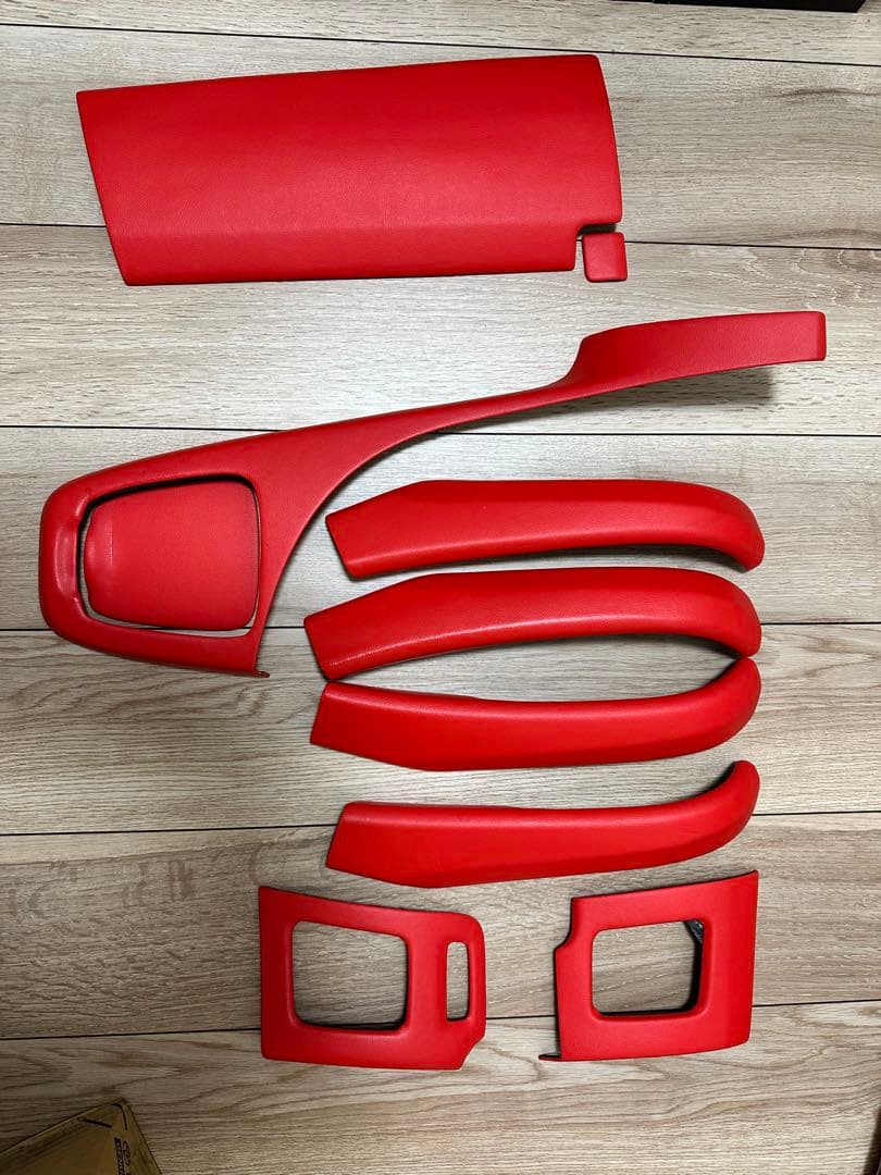 30プリウス　希少？レッドレザー　インテリアパネル一式