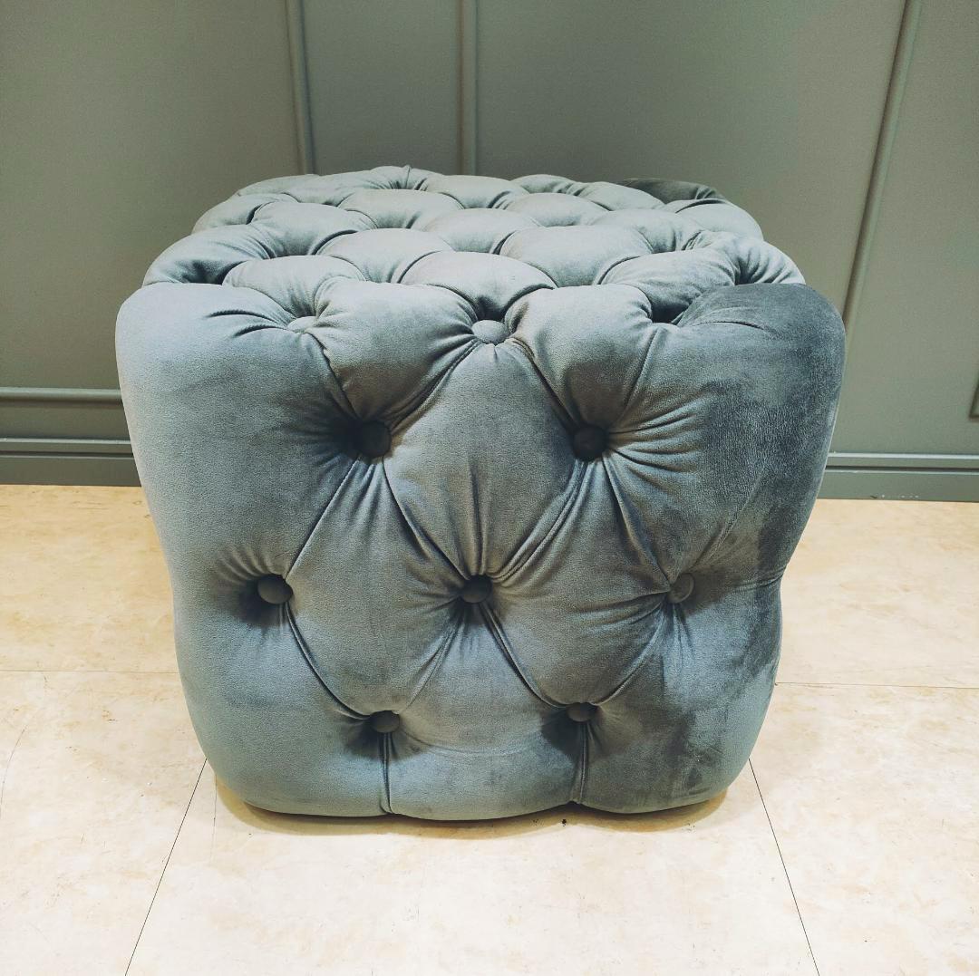 モケット　スツール　グレー　かわいい　ボタン締め