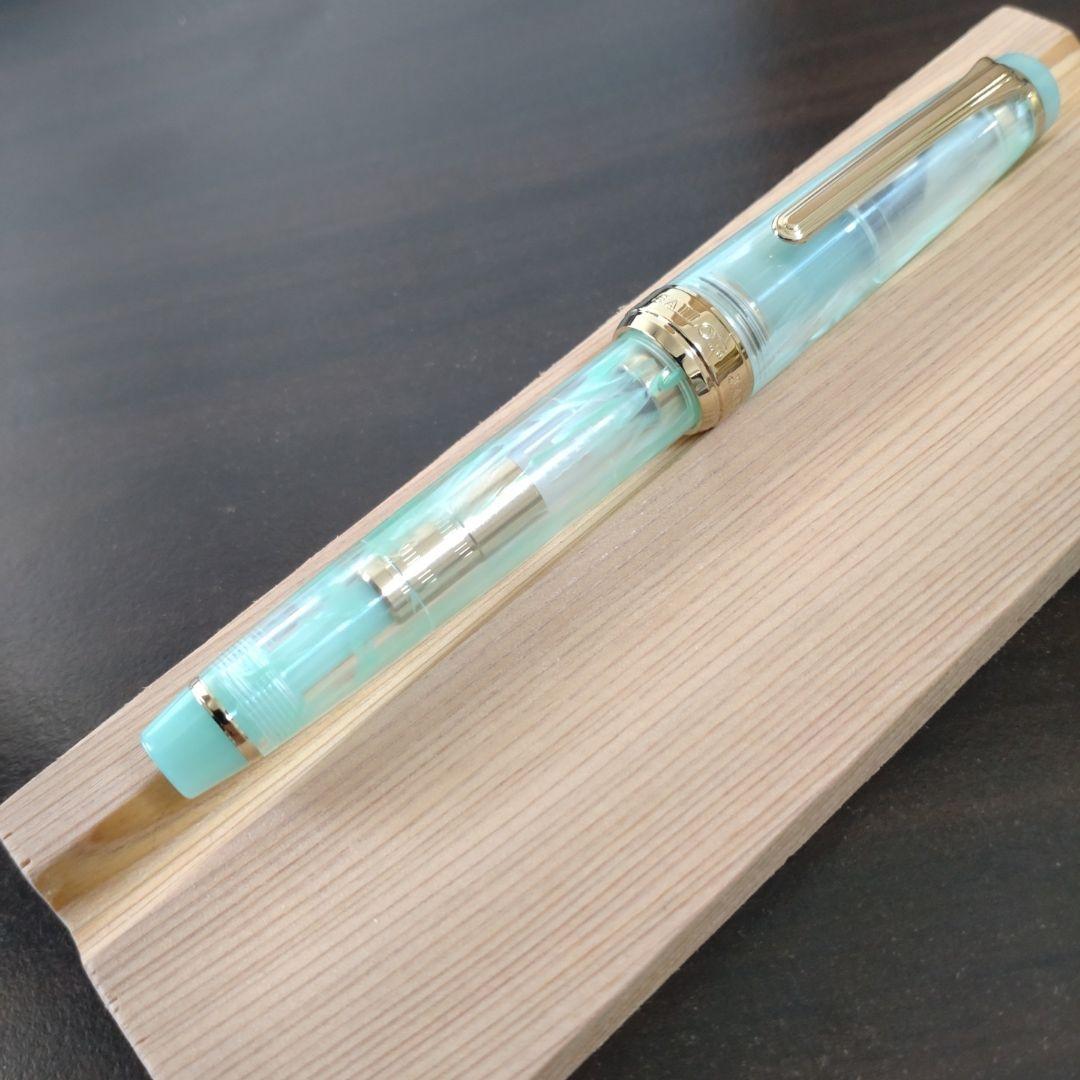 セーラー万年筆　ヴェイリオ　パールミント　字幅f
