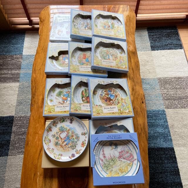 ウッジーウッド　ピーターラビット　バースディプレート12枚