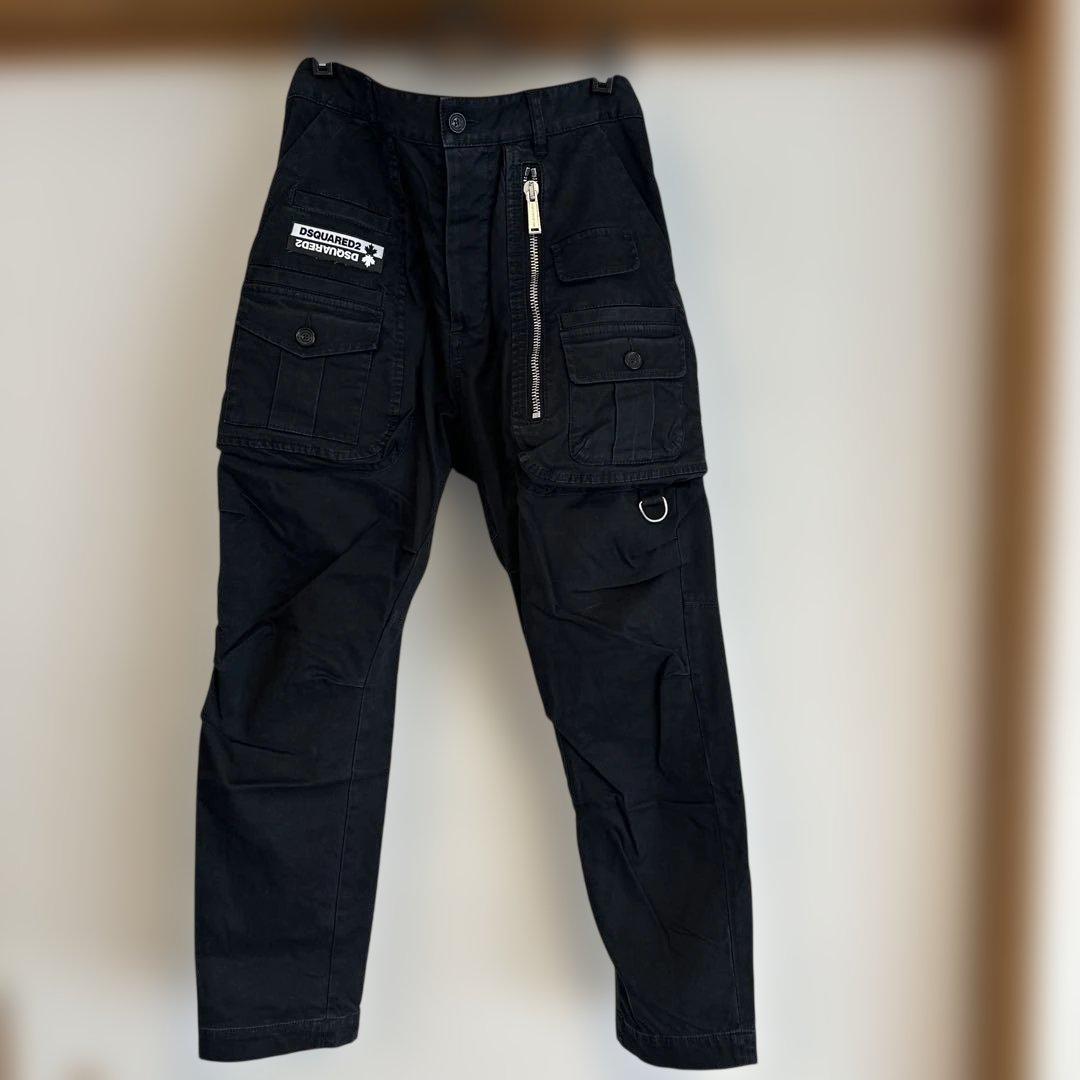 DSQUARED2 セクシーカーゴパンツ