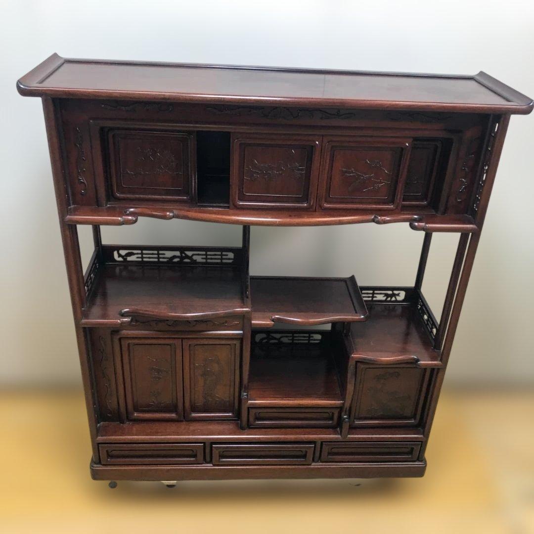 中国家具 唐木 飾り棚 茶棚 木製 彫刻 透かし彫り 収納棚 260126-3