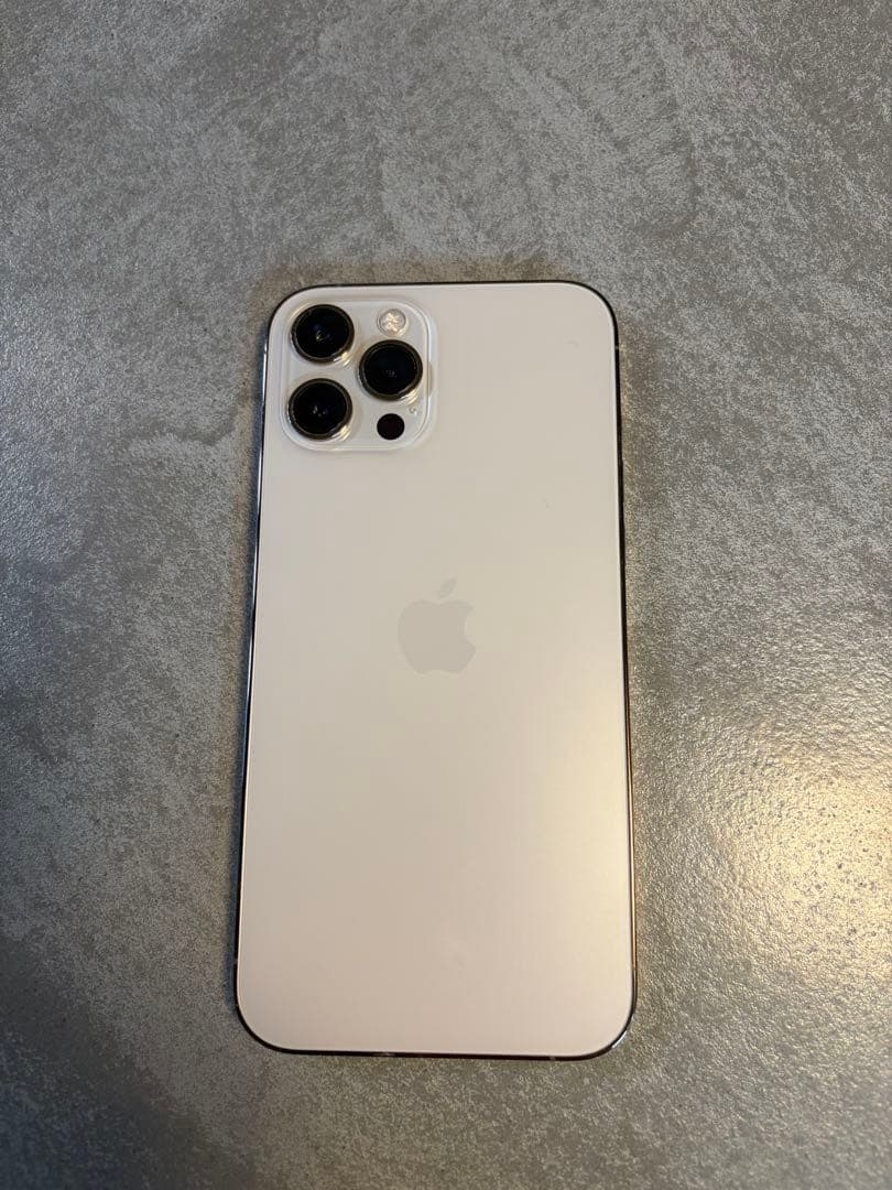 iPhone12 Pro Max ゴールド