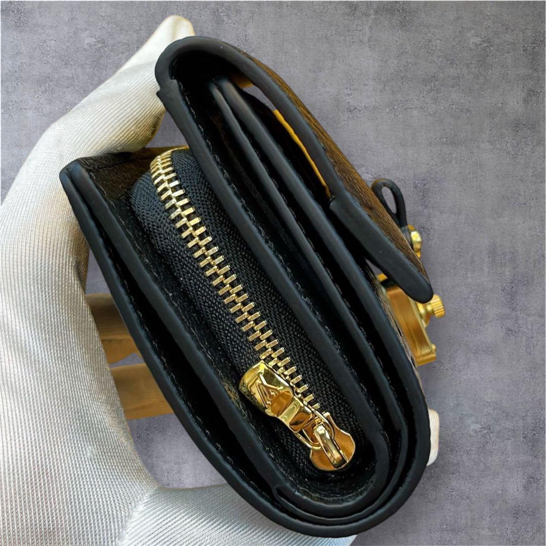 LOUIS VUITTON 二つ折り財布 ブラック
