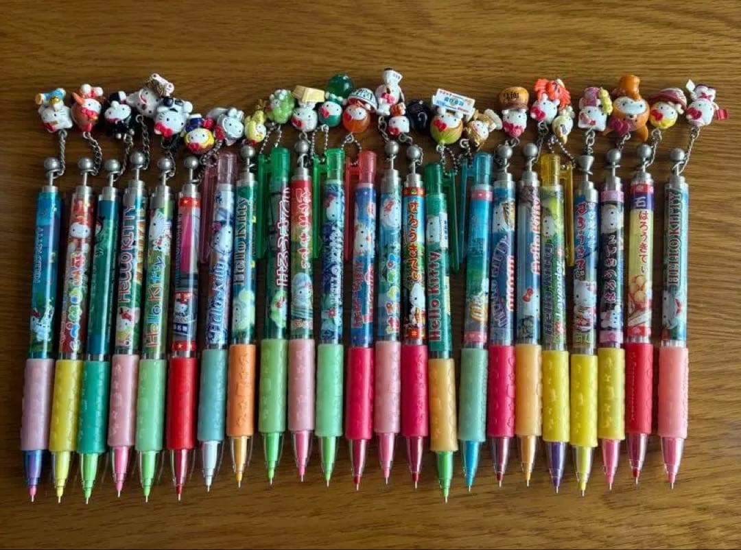 ご当地キティ　シャープペンシル　23本セット