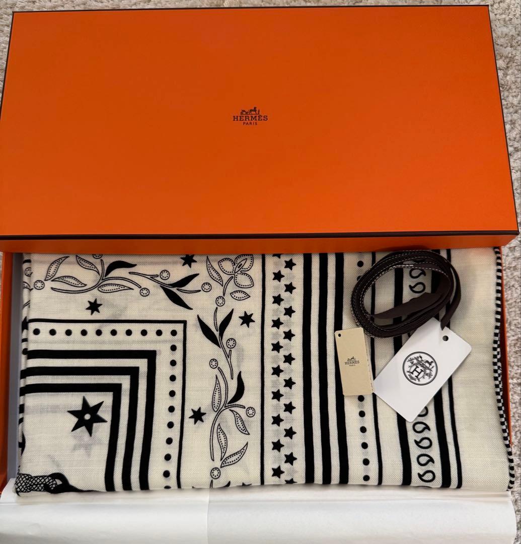 新品未使用　HERMES エルメス カシミヤシルク カレジュアン アマゾンの祭典