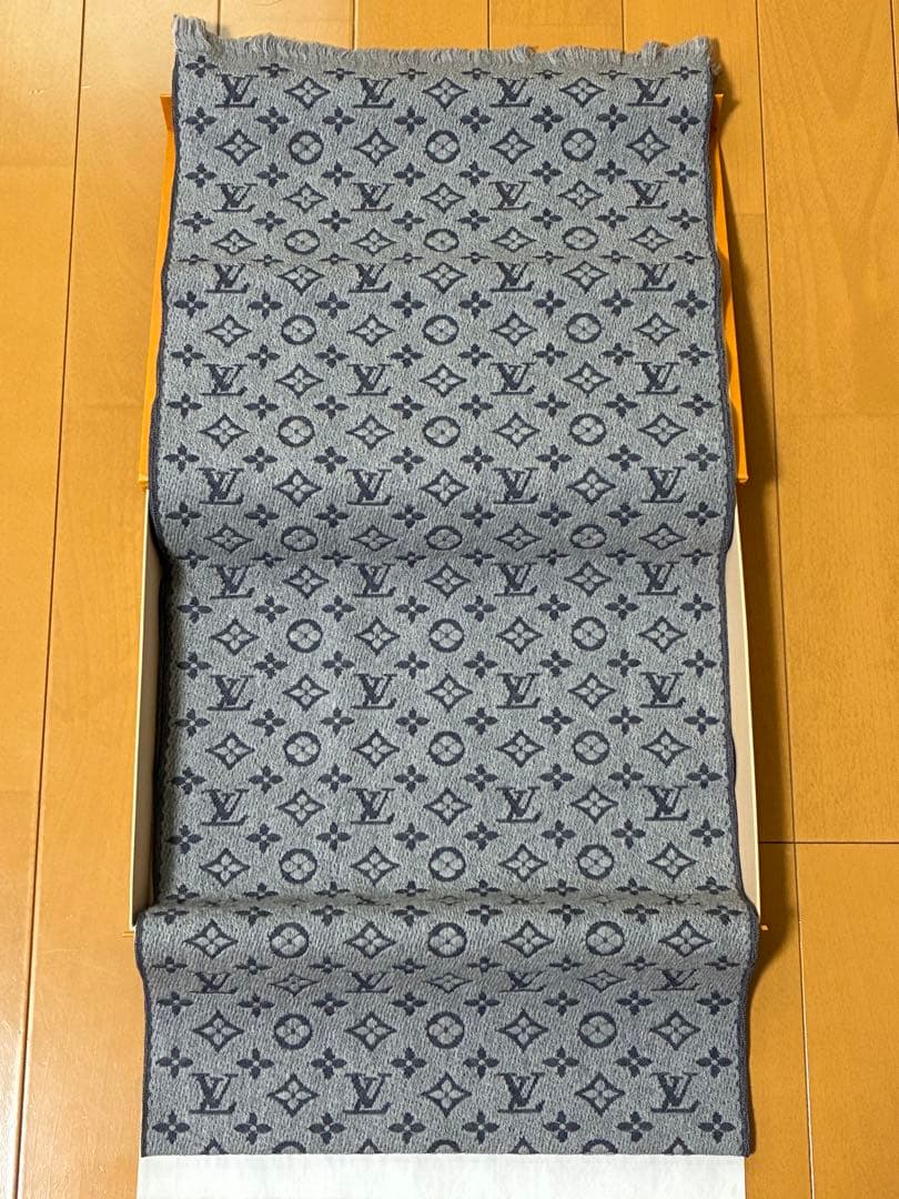 LOUIS VUITTON マフラー ウール100% モノグラムクラシック