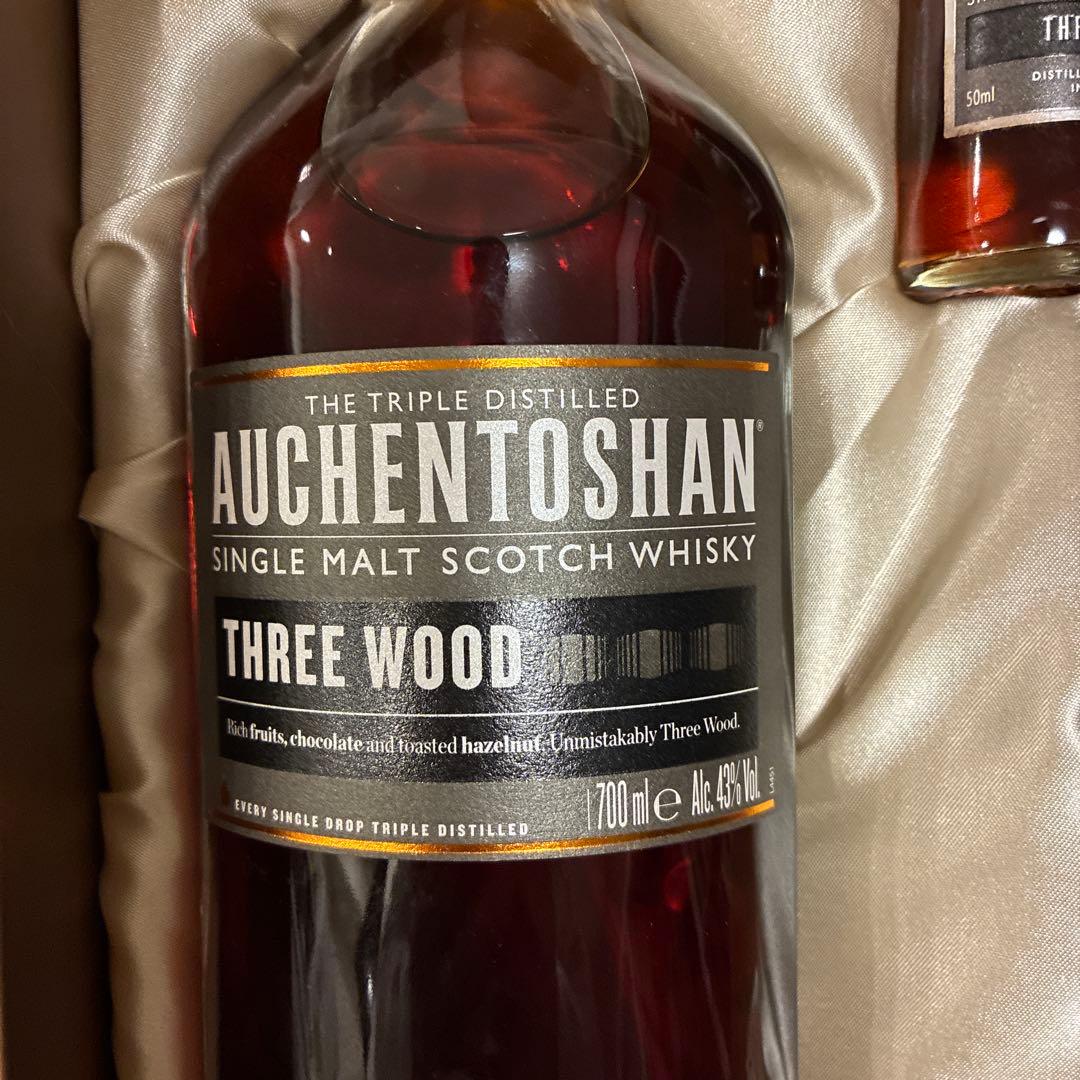 オーヘントッシャン　スリーウッド700mlギフトセット（ミニボトル50ml付き）