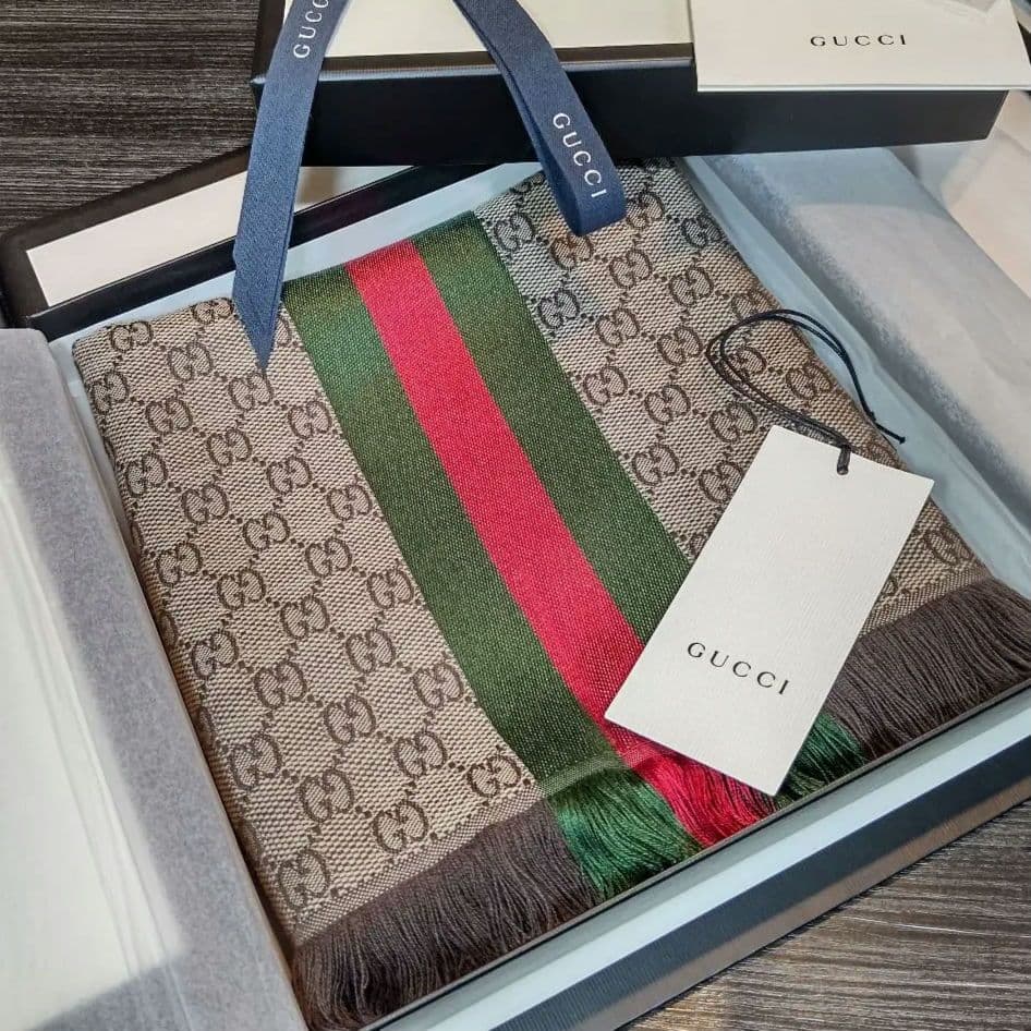 ❤美品箱付き❤GUCCI マフラー ストール スカーフ❤C.ロナウド愛用❤